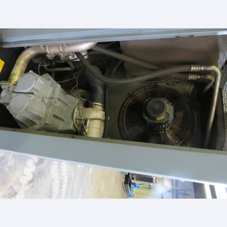 Různé kompresory, generátory a chladicí sušičky-12