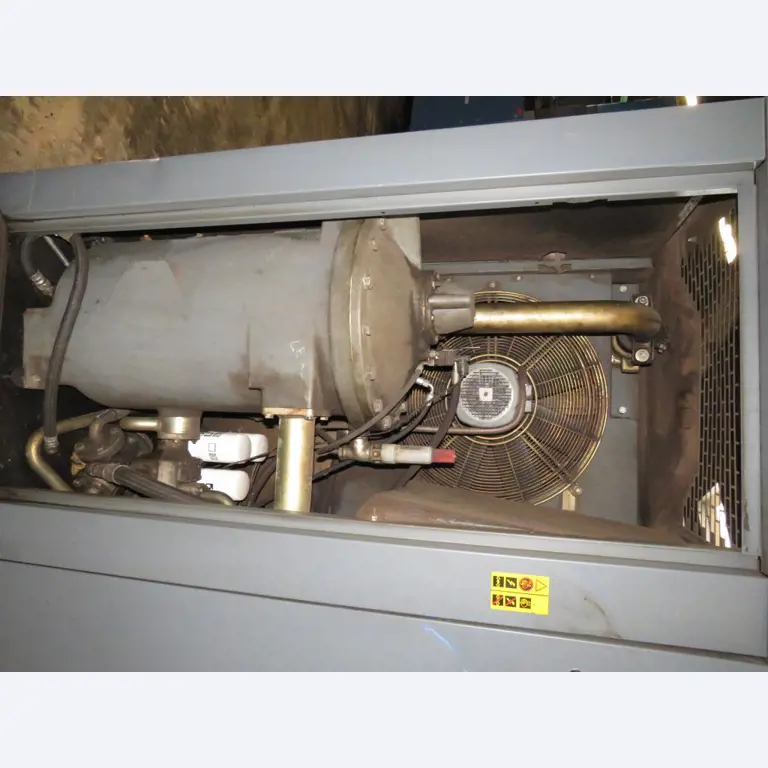 Různé kompresory, generátory a chladicí sušičky-13