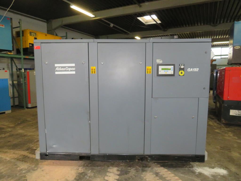 Různé kompresory, generátory a chladicí sušičky-1