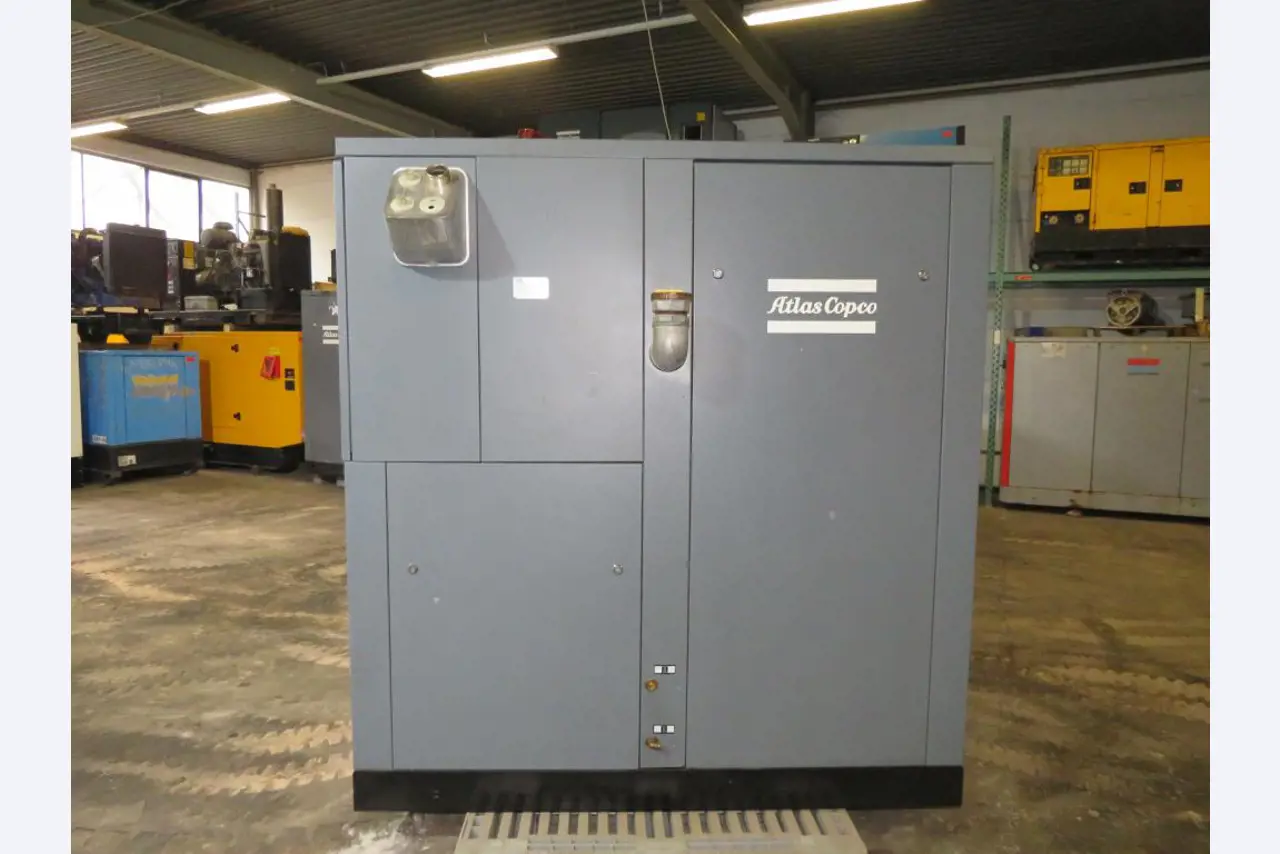 Různé kompresory, generátory a chladicí sušičky-2