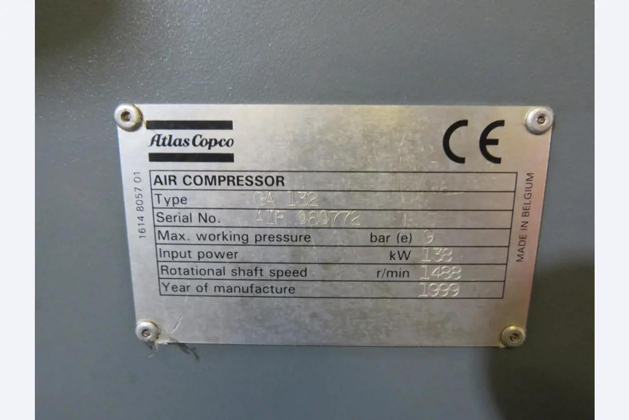 Různé kompresory, generátory a chladicí sušičky-6