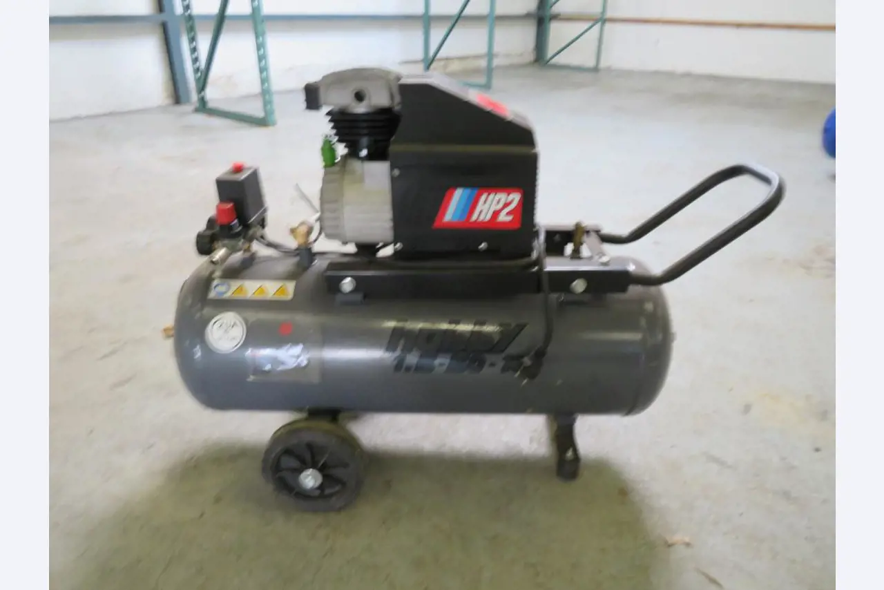 Varios compresores, generadores y secadores frigoríficos-4