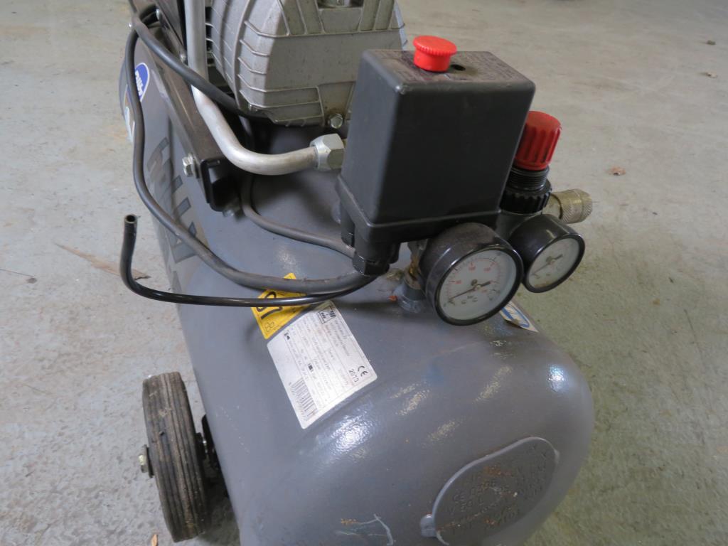 Varios compresores, generadores y secadores frigoríficos-5