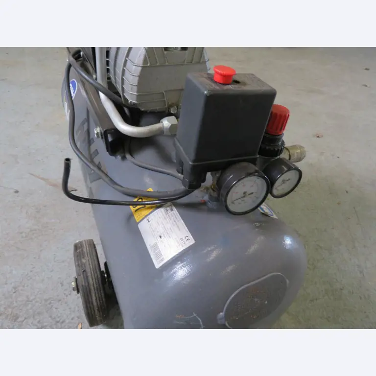 Varios compresores, generadores y secadores frigoríficos-5