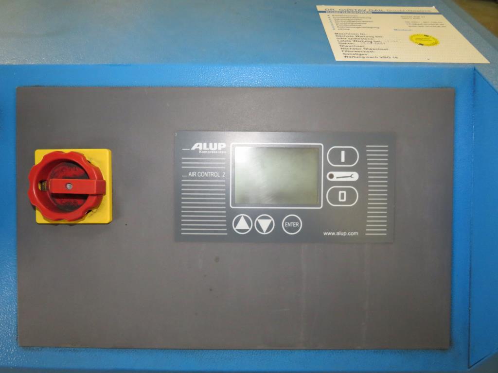 Různé kompresory, generátory a chladicí sušičky-9