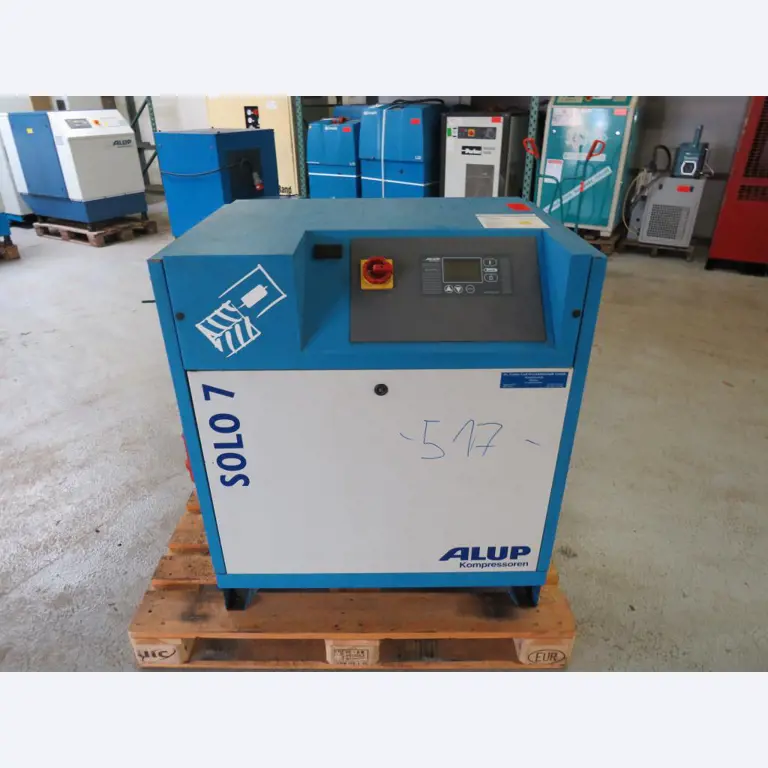 Různé kompresory, generátory a chladicí sušičky-1