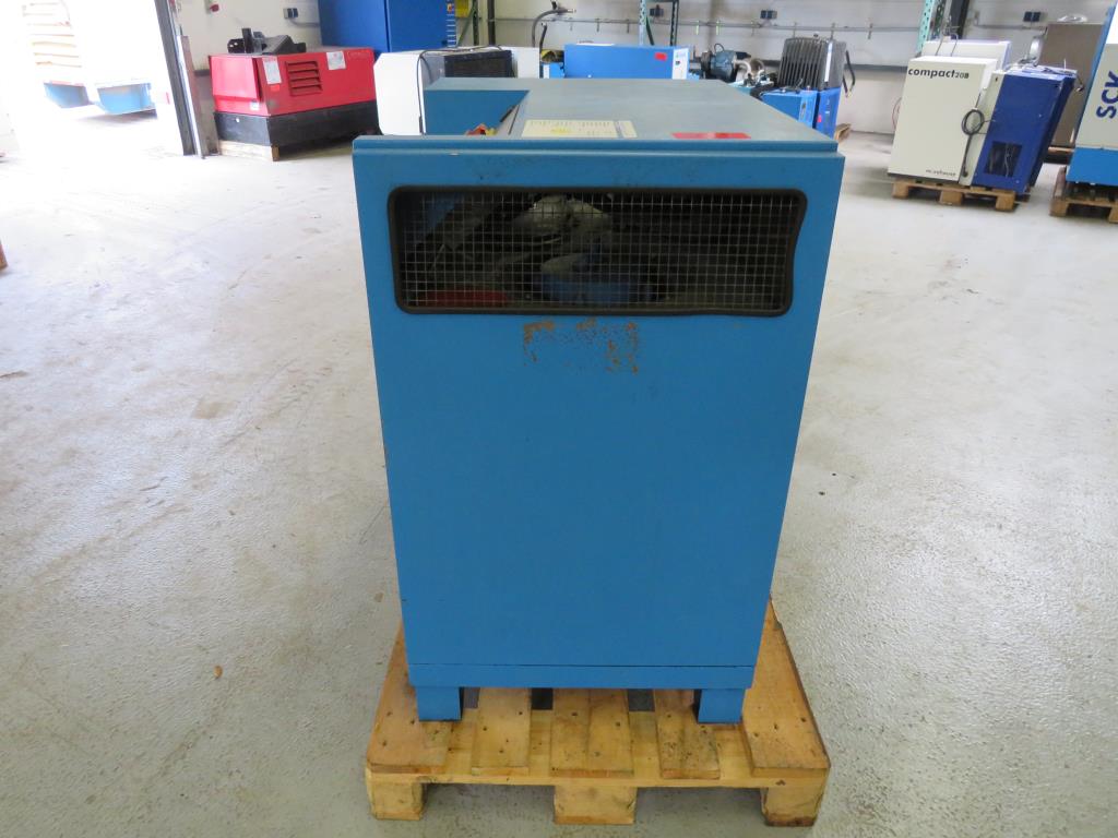 Různé kompresory, generátory a chladicí sušičky-2