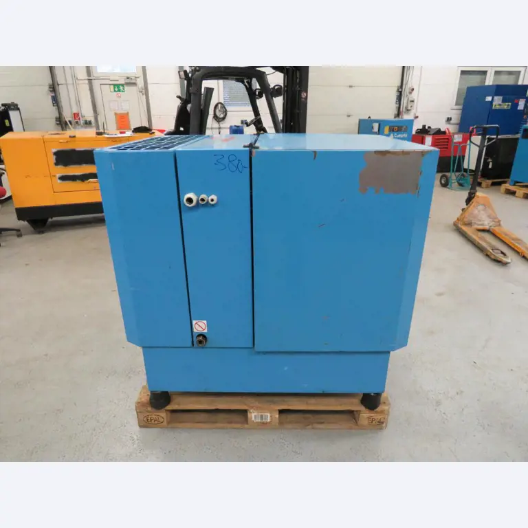 Različni kompresorji, generatorji in hladilni sušilniki-3