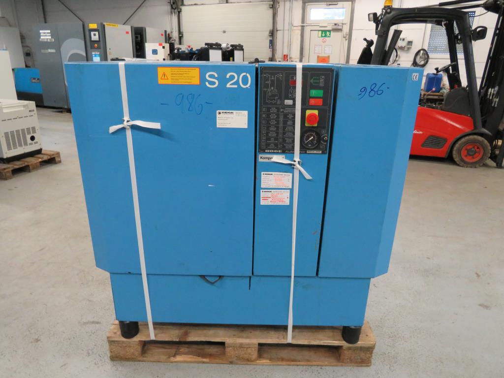 Various compressors, generators and refrigeration dryers-1