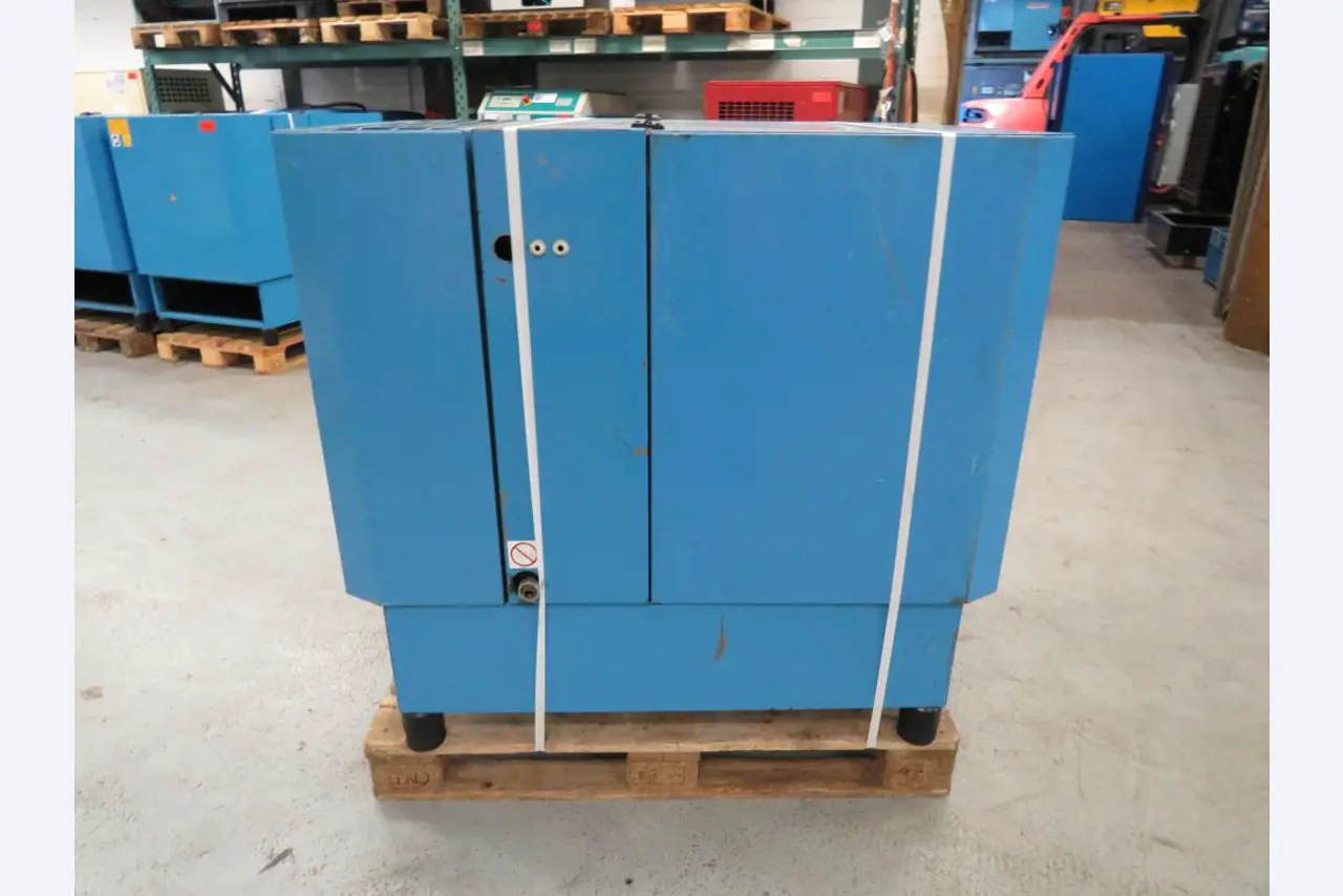 Div. Kompressoren, Generatoren sowie Kältetrockner-3