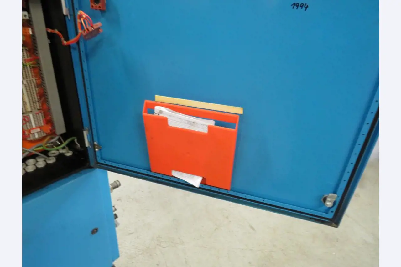 Různé kompresory, generátory a chladicí sušičky-8