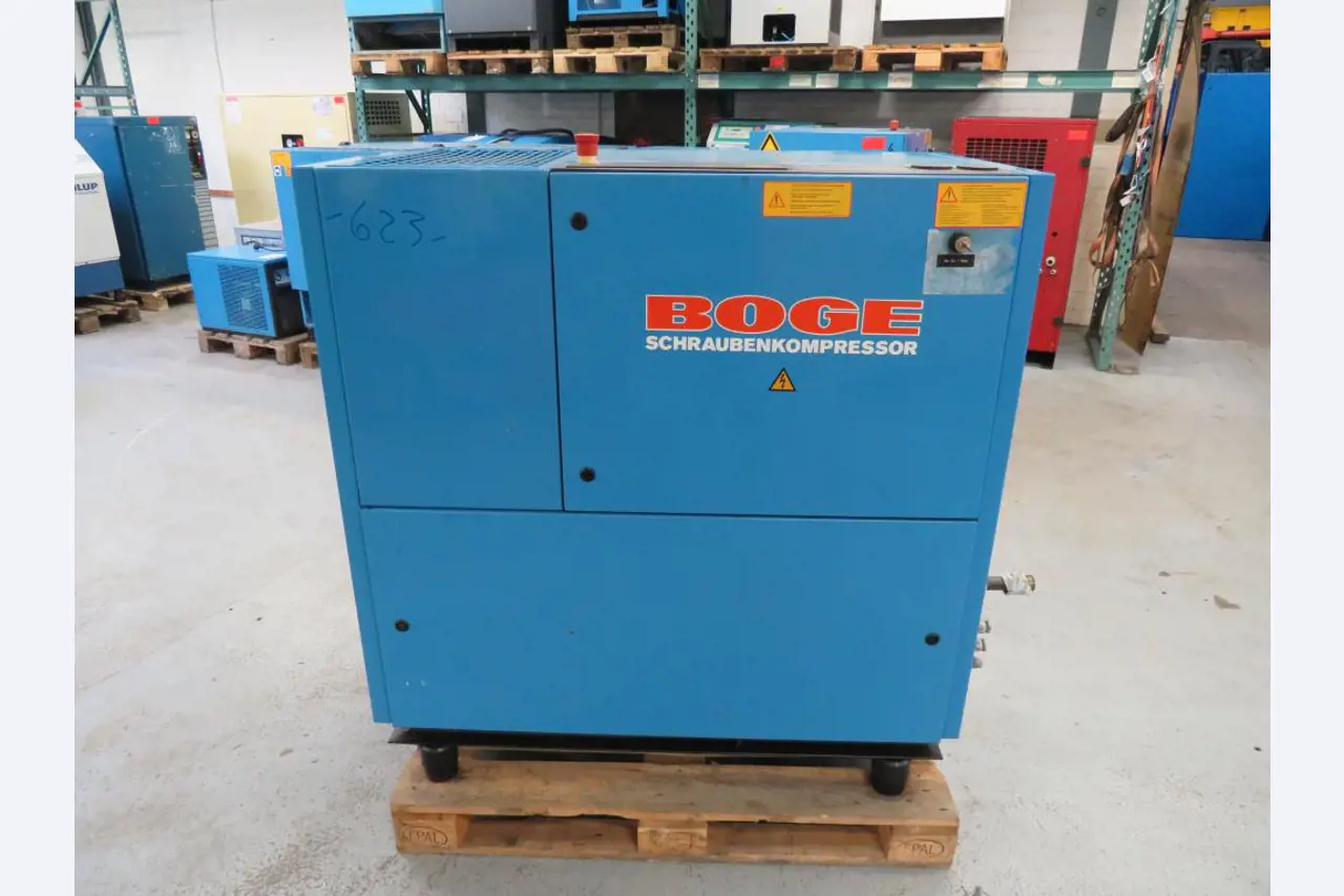 Varios compresores, generadores y secadores frigoríficos-1