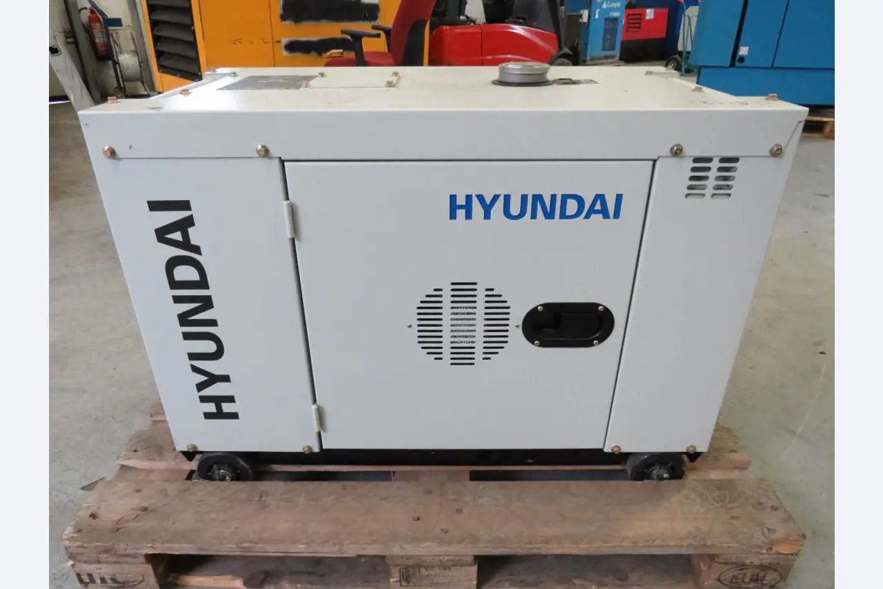 Diverse compressoren, generatoren en koeldrogers-3