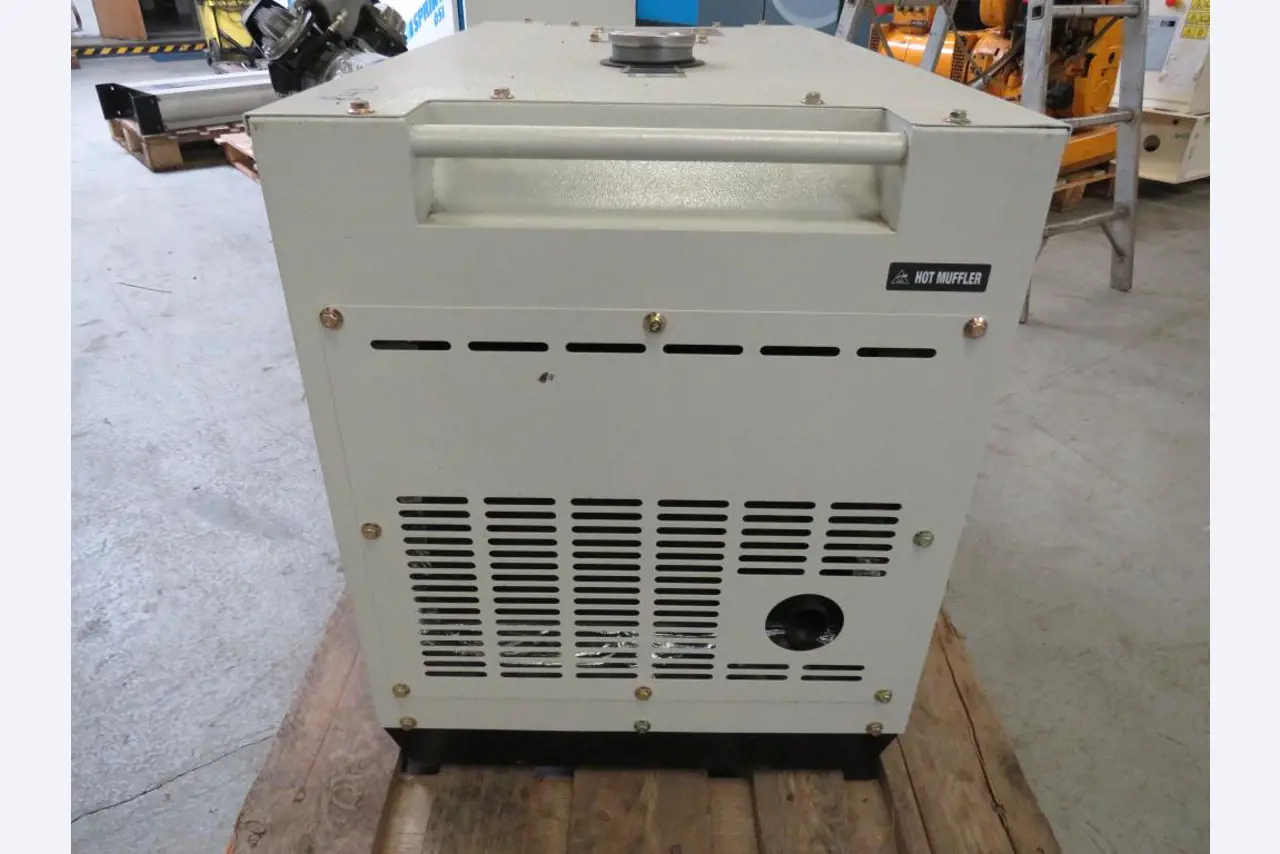 Diverse compressoren, generatoren en koeldrogers-4