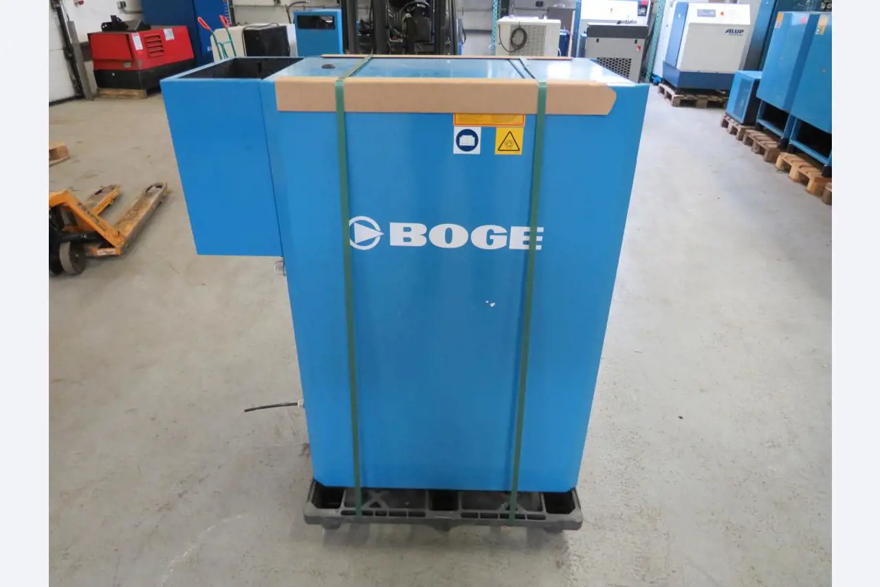 Varios compresores, generadores y secadores frigoríficos-4