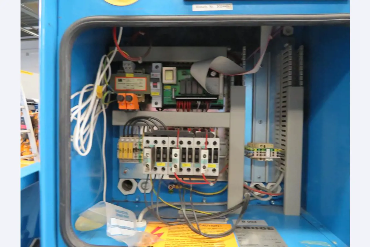 Varios compresores, generadores y secadores frigoríficos-8