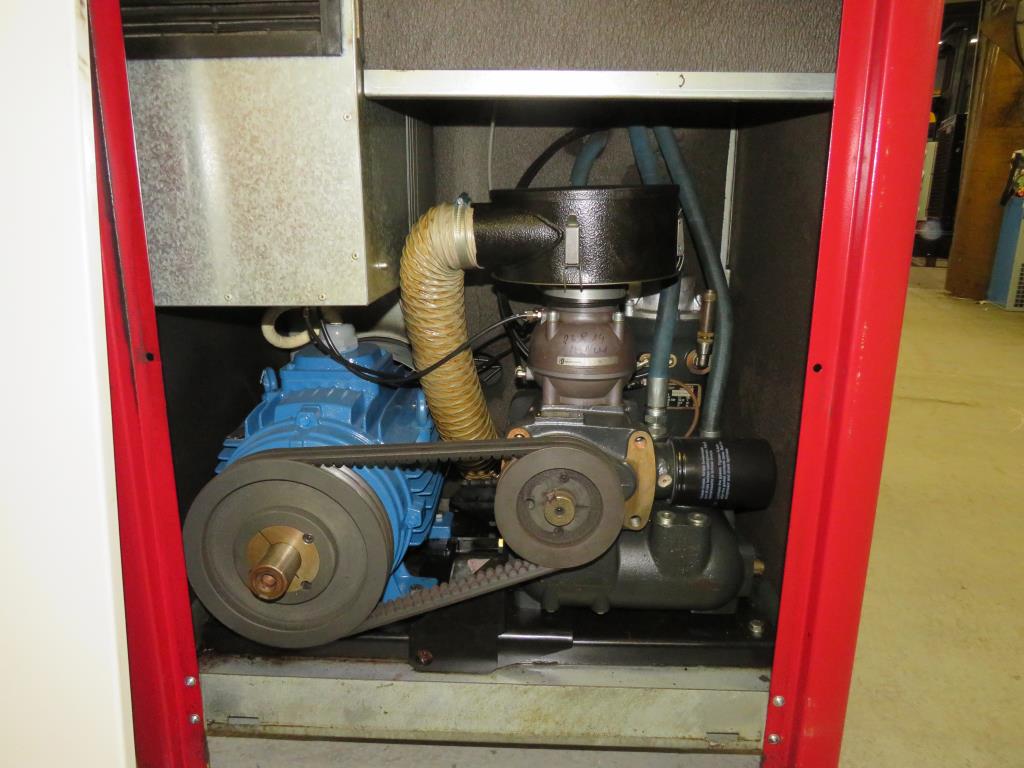 Různé kompresory, generátory a chladicí sušičky-11