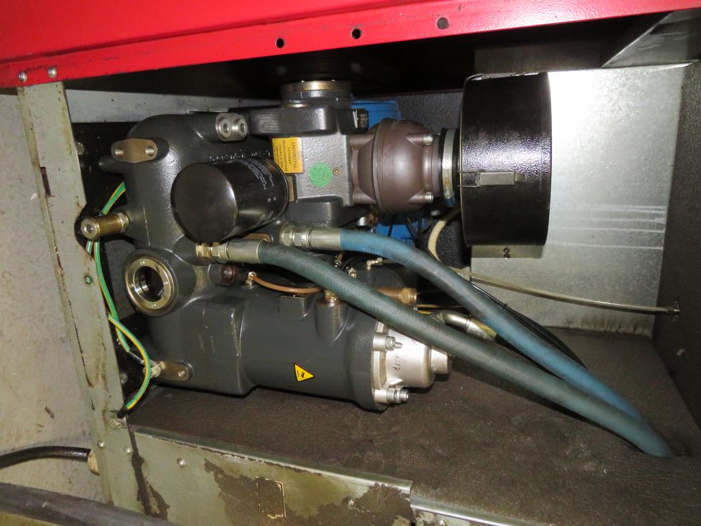 Různé kompresory, generátory a chladicí sušičky-12