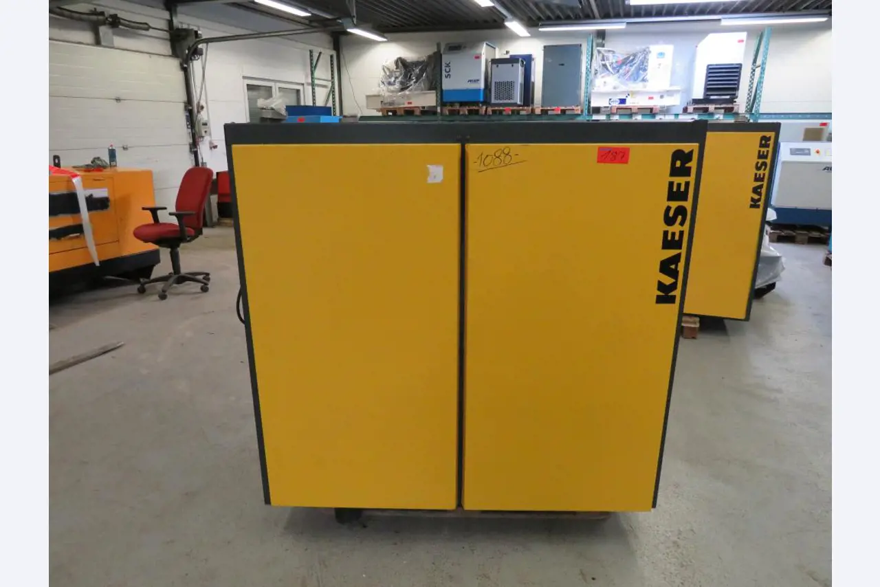 Różne sprężarki, generatory i osuszacze chłodnicze-4