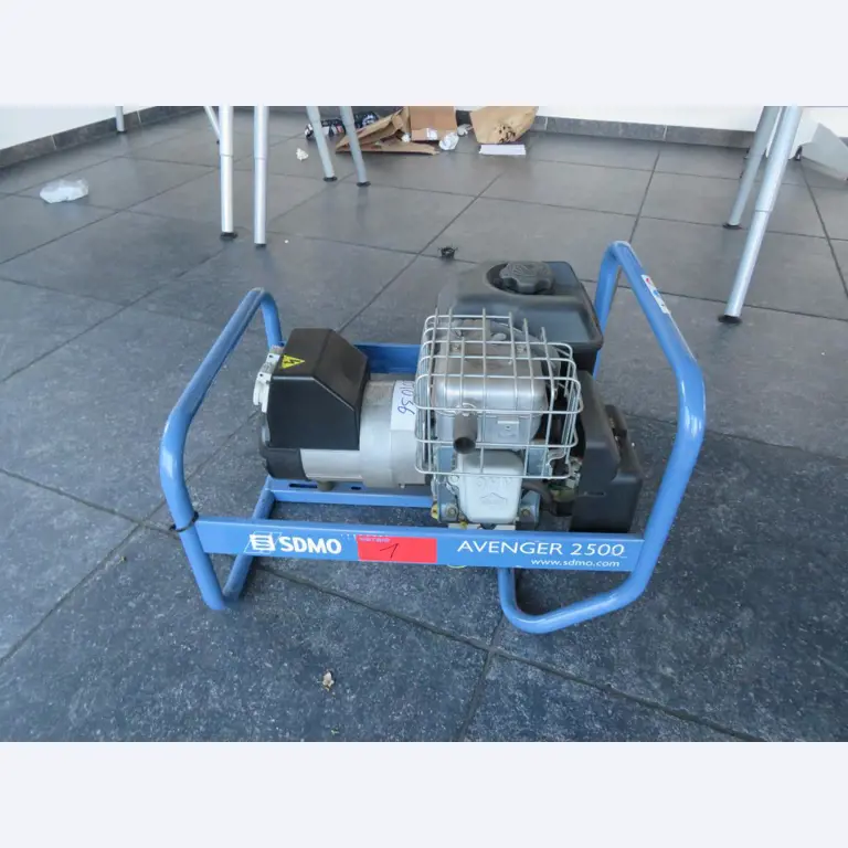 Div. Kompressoren, Generatoren sowie Kältetrockner-1