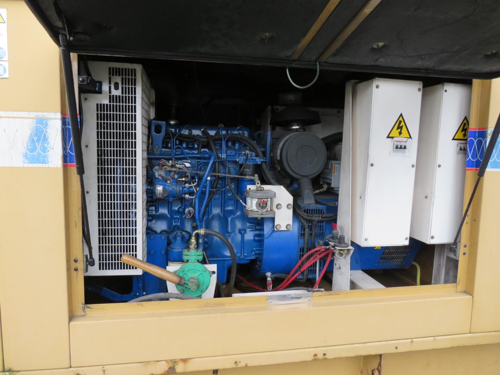 Varios compresores, generadores y secadores frigoríficos-5