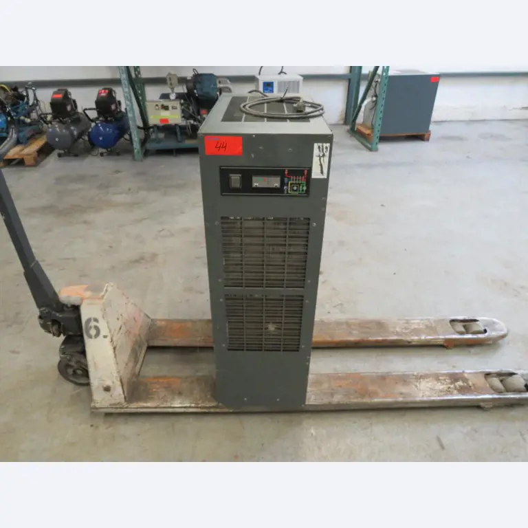 Varios compresores, generadores y secadores frigoríficos-1