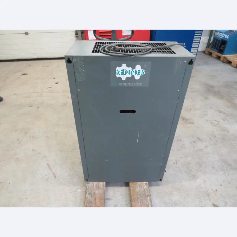 Varios compresores, generadores y secadores frigoríficos-2