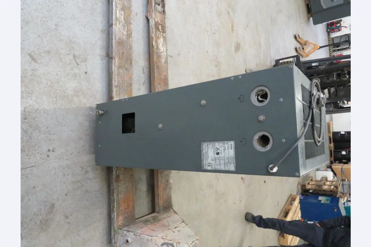 Varios compresores, generadores y secadores frigoríficos-3