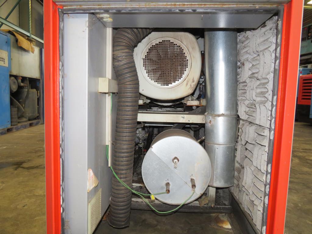 Různé kompresory, generátory a chladicí sušičky-10