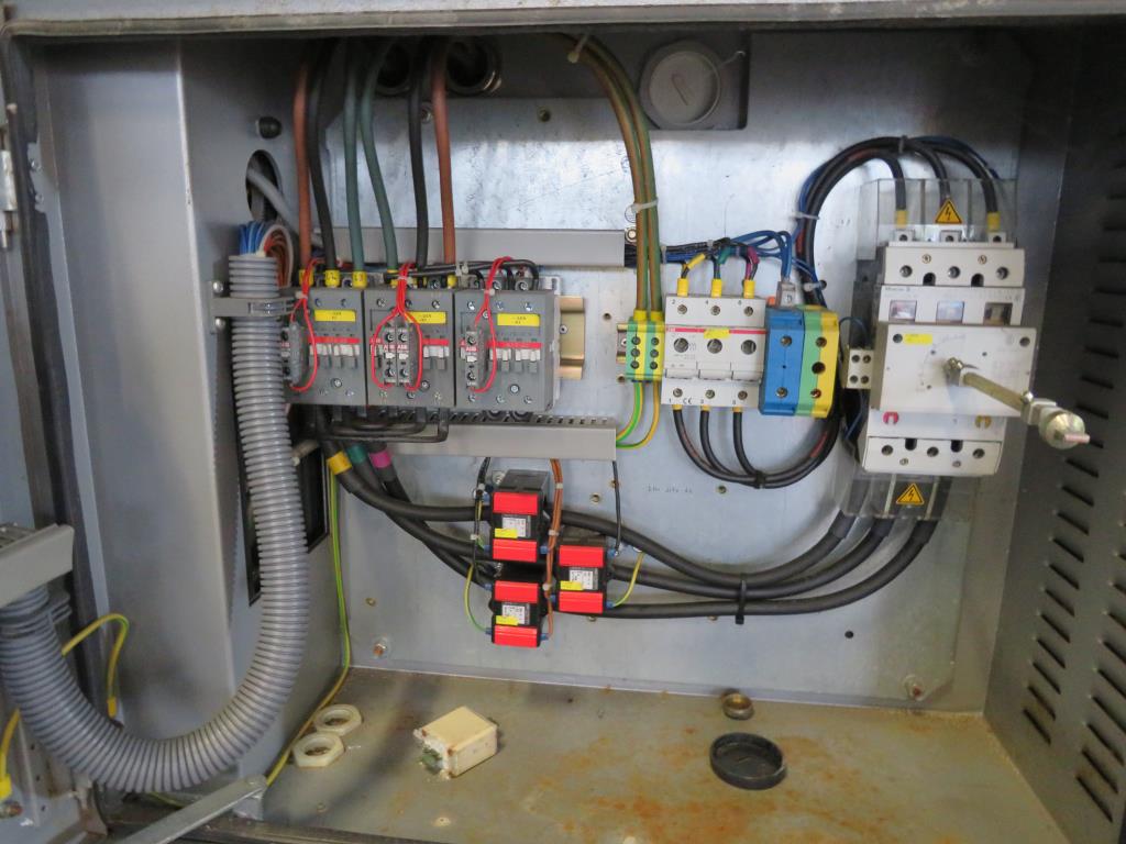 Různé kompresory, generátory a chladicí sušičky-7