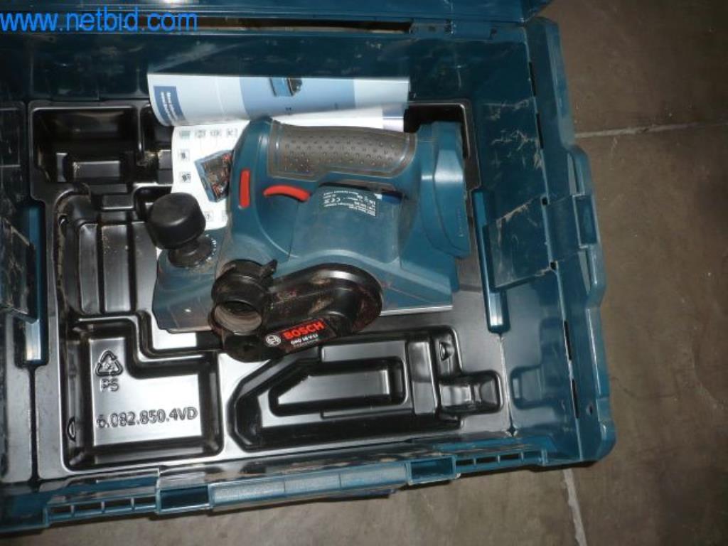 Equipamiento para talleres de automóviles, neumáticos para camiones y automóviles, remolques frigoríficos-2