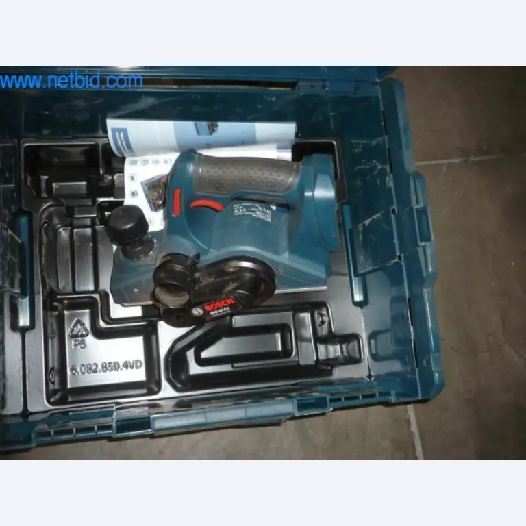 Equipamiento para talleres de automóviles, neumáticos para camiones y automóviles, remolques frigoríficos-2