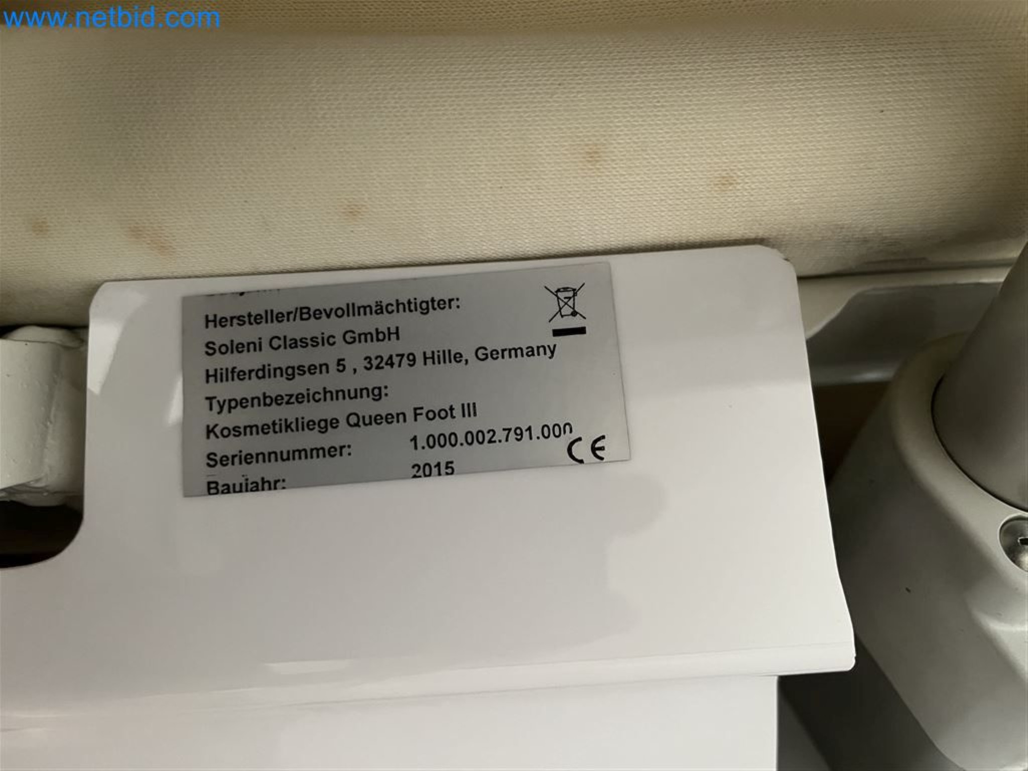 Técnica de un salón de belleza para reducir el tejido adiposo-4