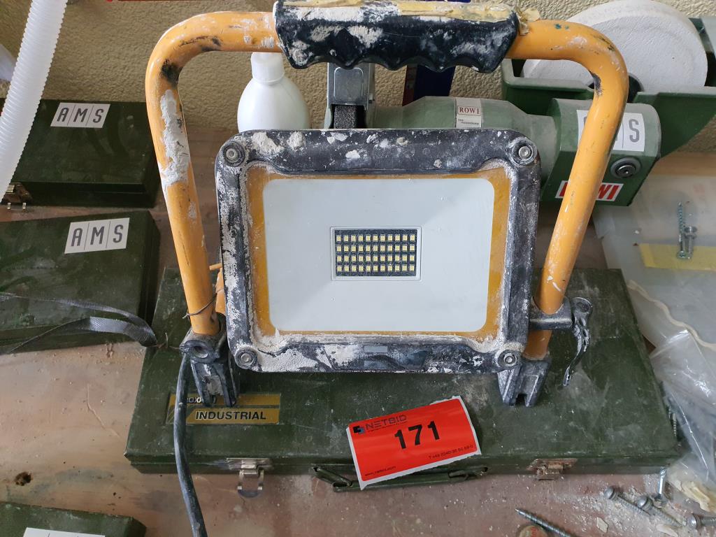 Máquinas para pintura, construcción en seco y construcción de fachadas-3