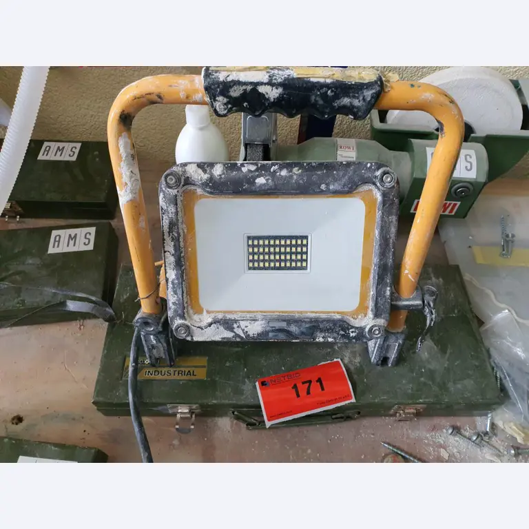 Máquinas para pintura, construcción en seco y construcción de fachadas-3