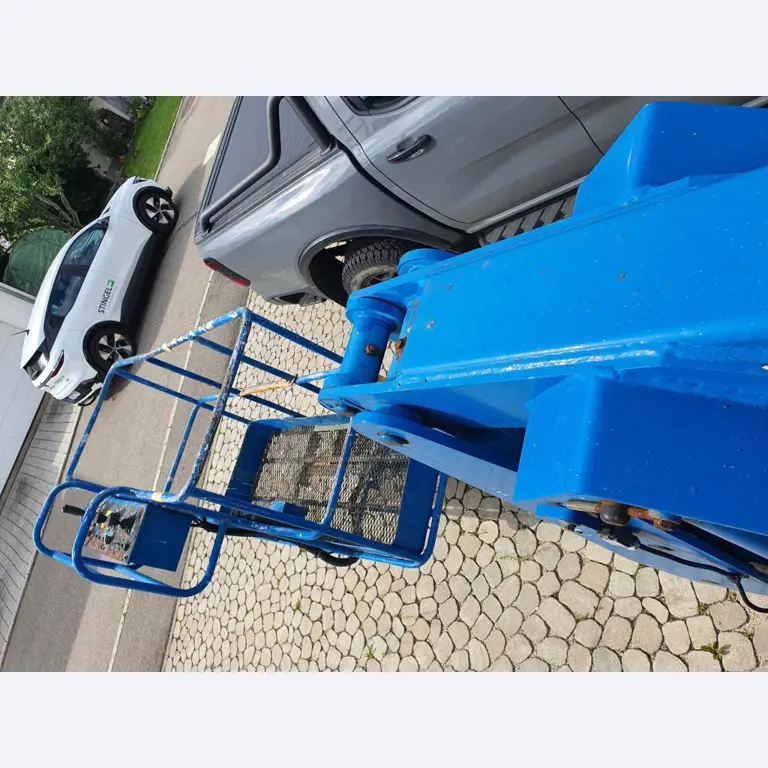 Stroje na malování, sádrokartonové konstrukce a fasádní konstrukce-10