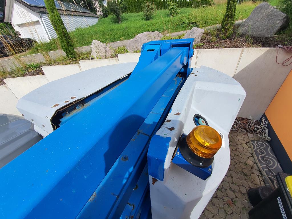 Stroje na malování, sádrokartonové konstrukce a fasádní konstrukce-11