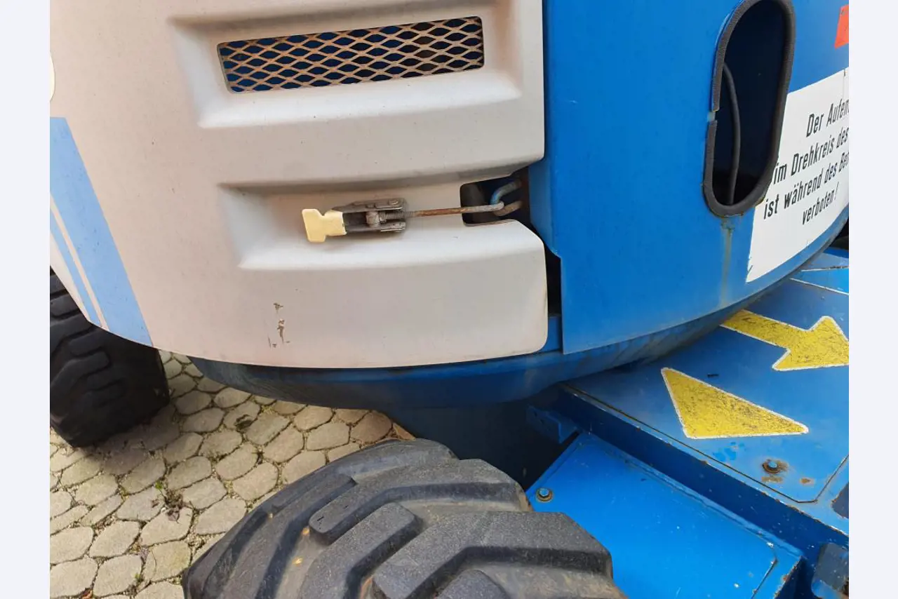 Stroje na malování, sádrokartonové konstrukce a fasádní konstrukce-18