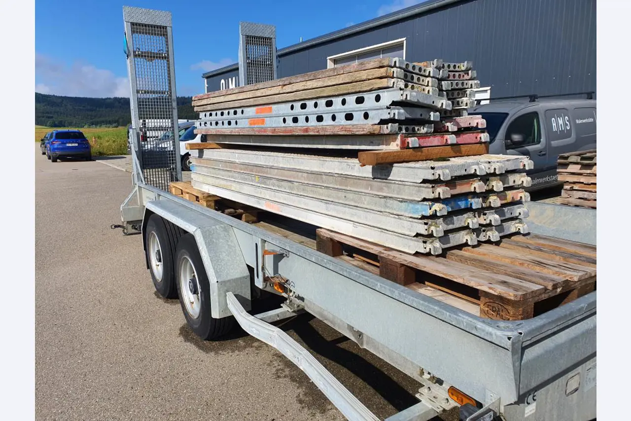 Machines voor schilderen, gipsplatenbouw en gevelbouw-15