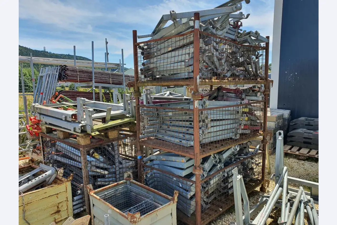 Machines voor schilderen, gipsplatenbouw en gevelbouw-19