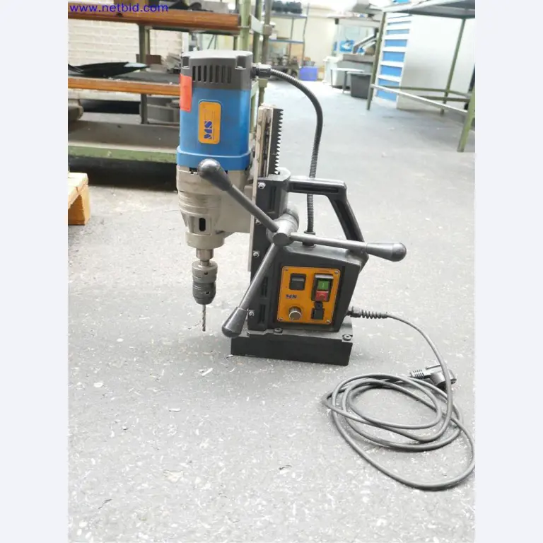 Máquinas del ámbito de la tecnología de mecanizado-2