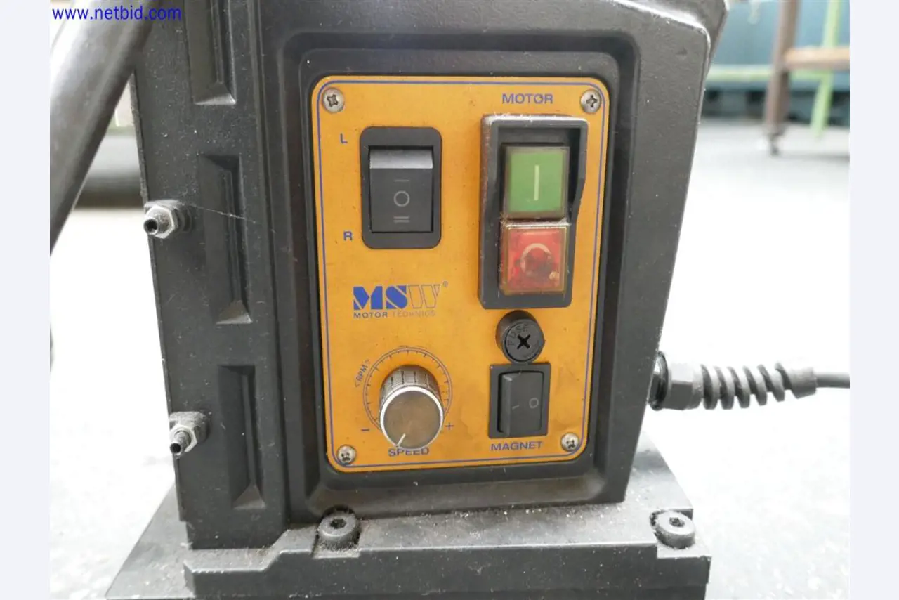 Máquinas del ámbito de la tecnología de mecanizado-3