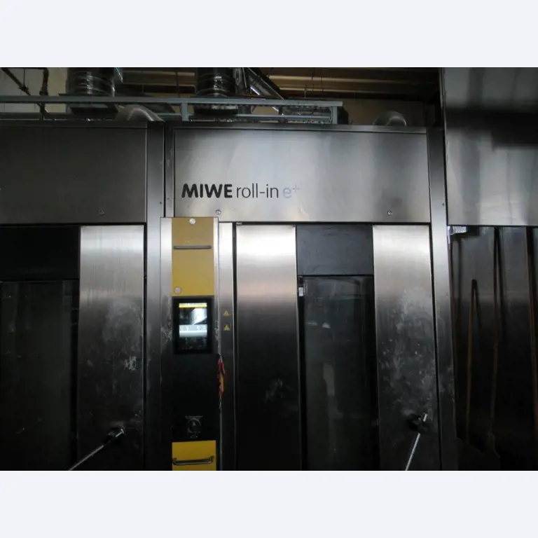 Máquinas e equipamentos de produção de panificação para uma padaria-1