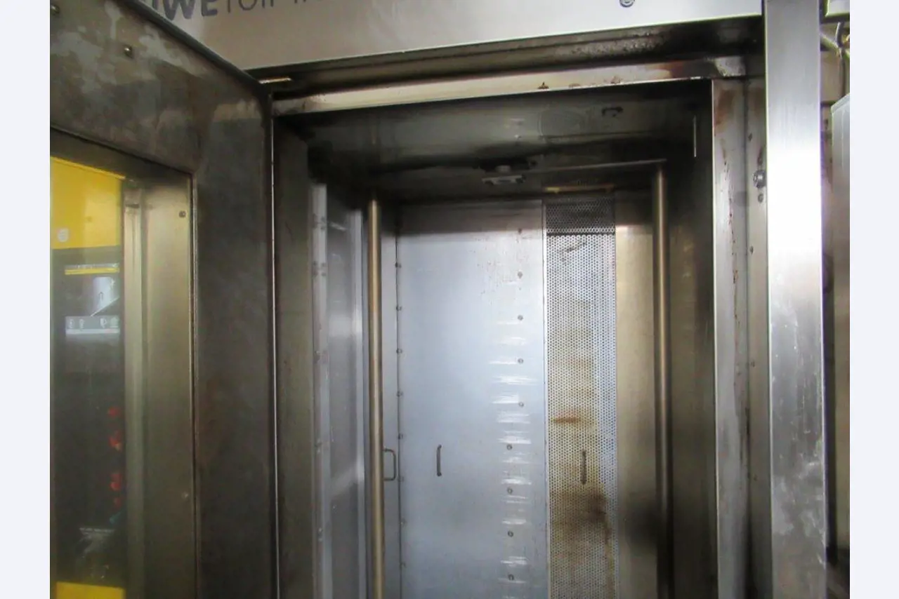 Máquinas e equipamentos de produção de panificação para uma padaria-3