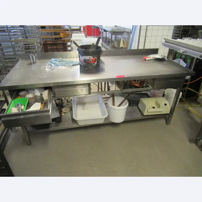 Máquinas e equipamentos de produção de panificação para uma padaria-1