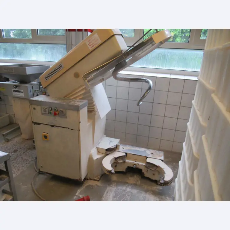 Bäckereiproduktionsmaschinen- und Ausstattung einer Bäckerei-1