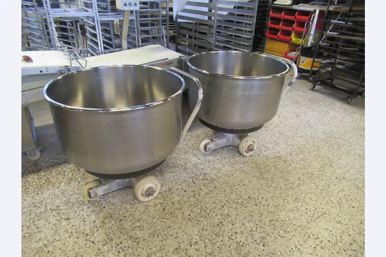 Bäckereiproduktionsmaschinen- und Ausstattung einer Bäckerei-3
