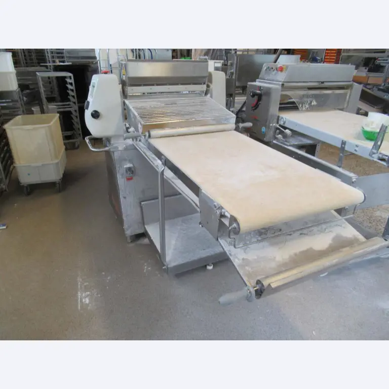 Bäckereiproduktionsmaschinen- und Ausstattung einer Bäckerei-3