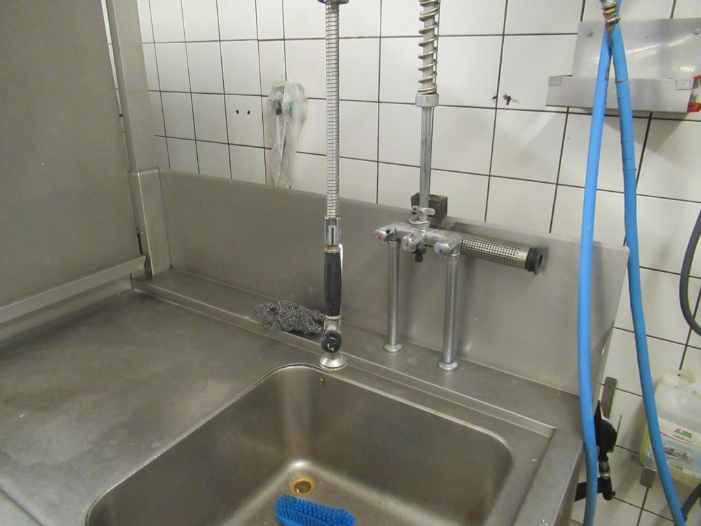 Stroji in oprema za proizvodnjo pekovskih izdelkov v pekarni-2