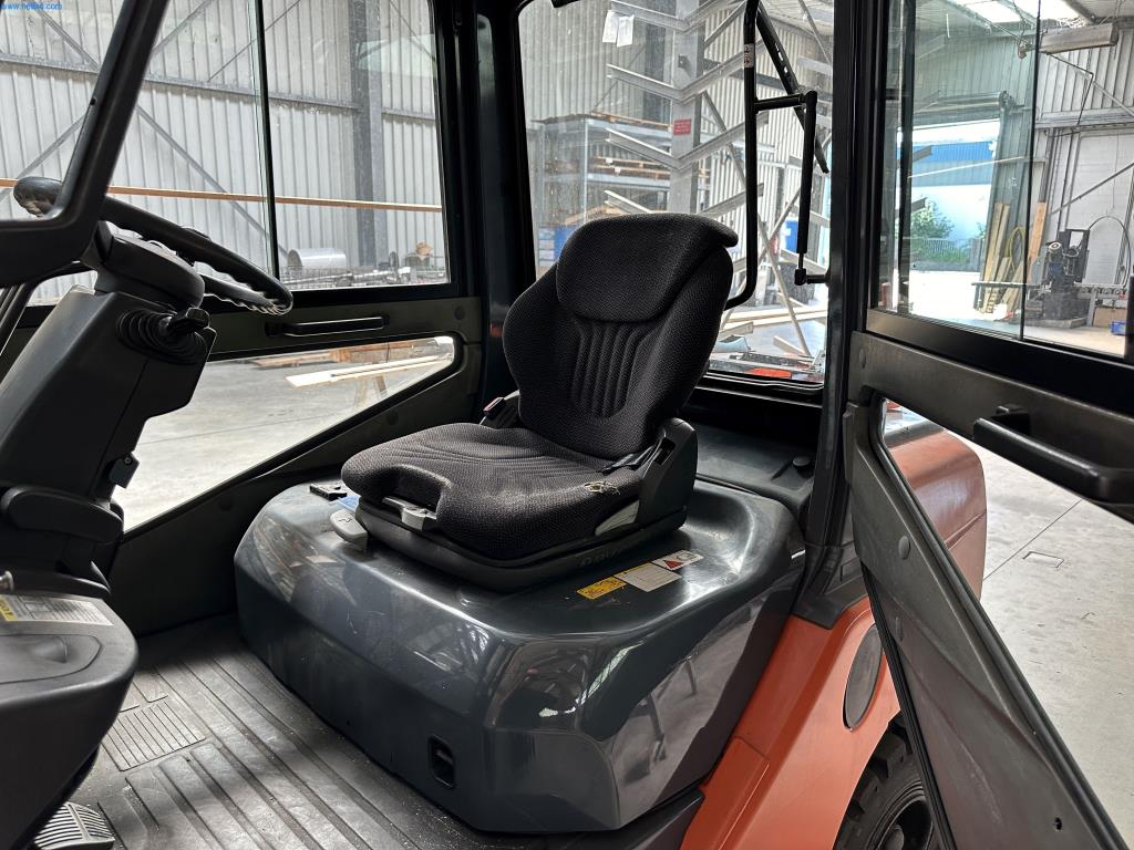 Flurfördergeräte Lagertechnik und Bandsägeautomat-2